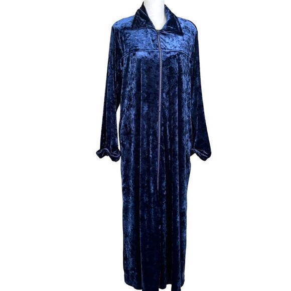 Cabernet crushed velvet/velour long robe, lounge, warm, leisure, zipper bling - Picture 1 of 5